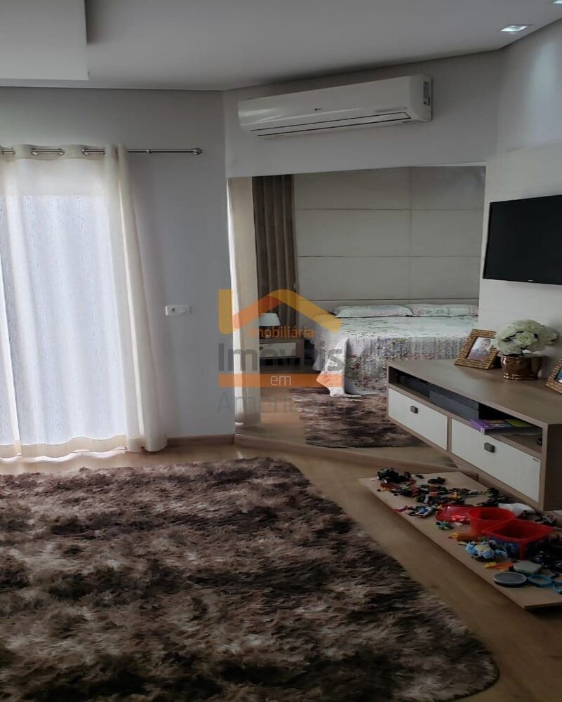 Casa, 3 quartos, 263 m² - Foto 4