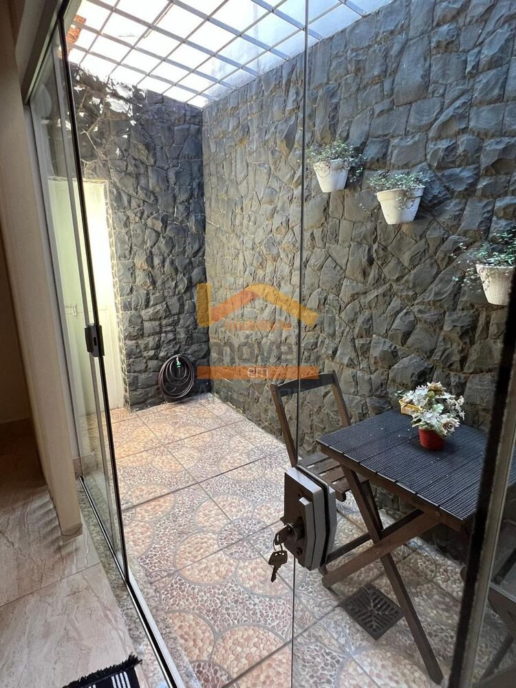 Casa, 3 quartos, 212 m² - Foto 27