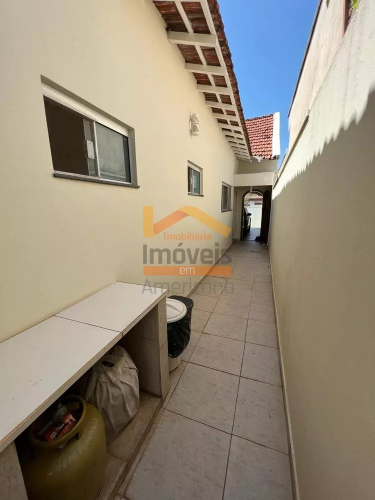 Casa, 3 quartos, 212 m² - Foto 2