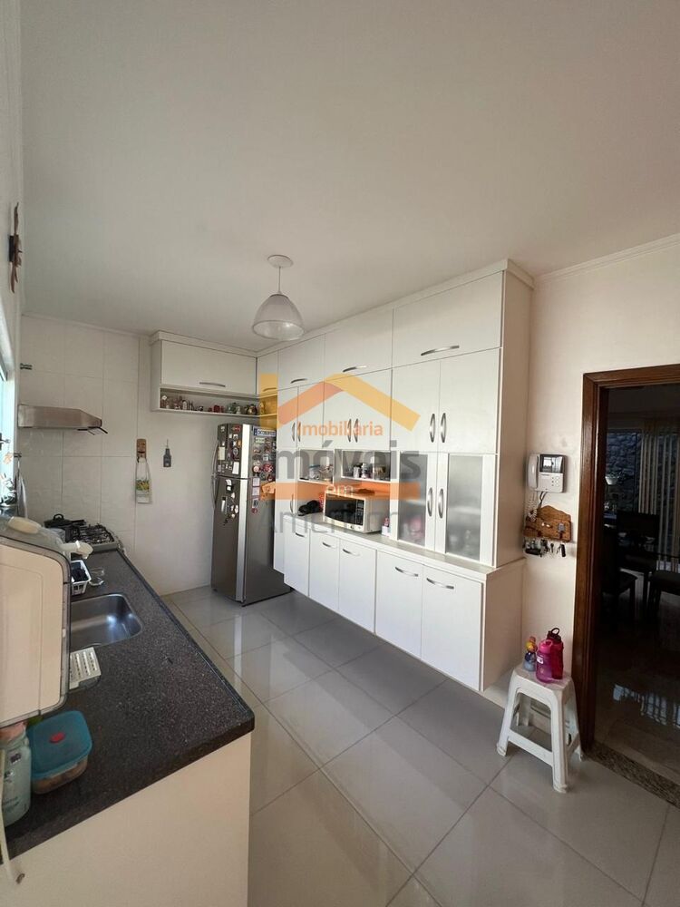 Casa, 3 quartos, 212 m² - Foto 20