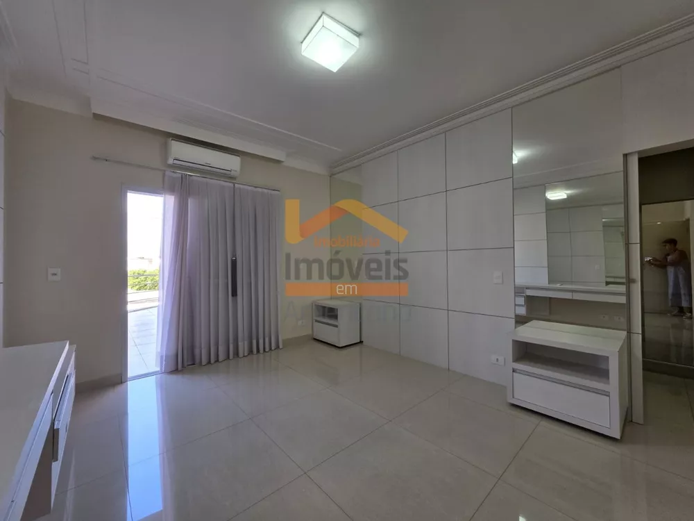 Casa, 4 quartos, 240 m² - Foto 20