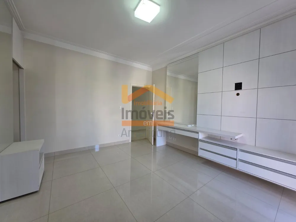 Casa, 4 quartos, 240 m² - Foto 27