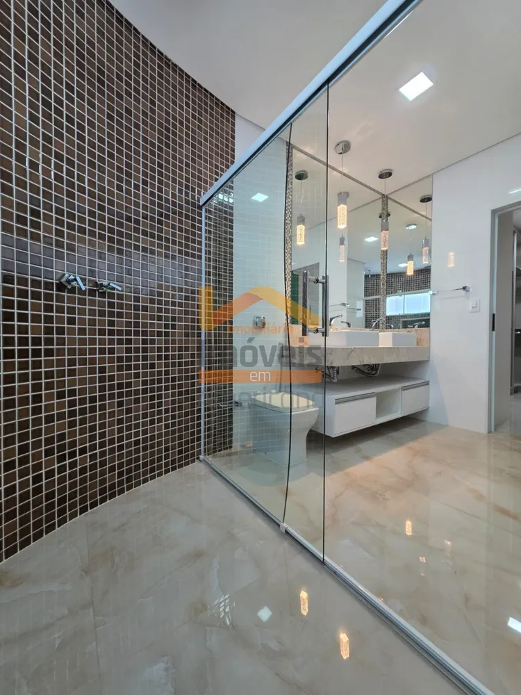 Casa, 4 quartos, 240 m² - Foto 31