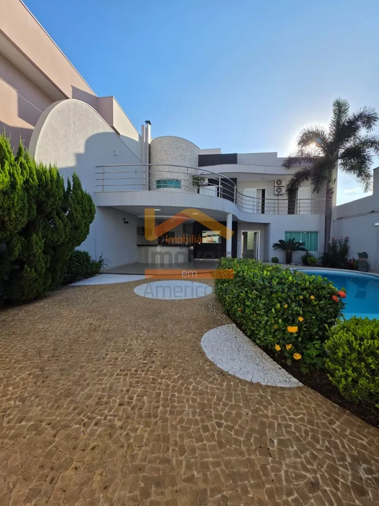 Casa, 4 quartos, 240 m² - Foto 2