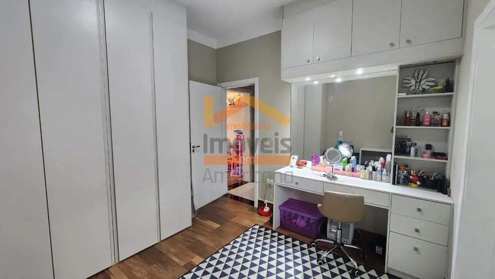 Casa, 3 quartos, 228 m² - Foto 11