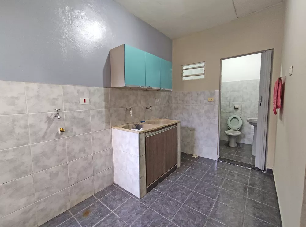 Casa à venda com 4 quartos, 160m² - Foto 4