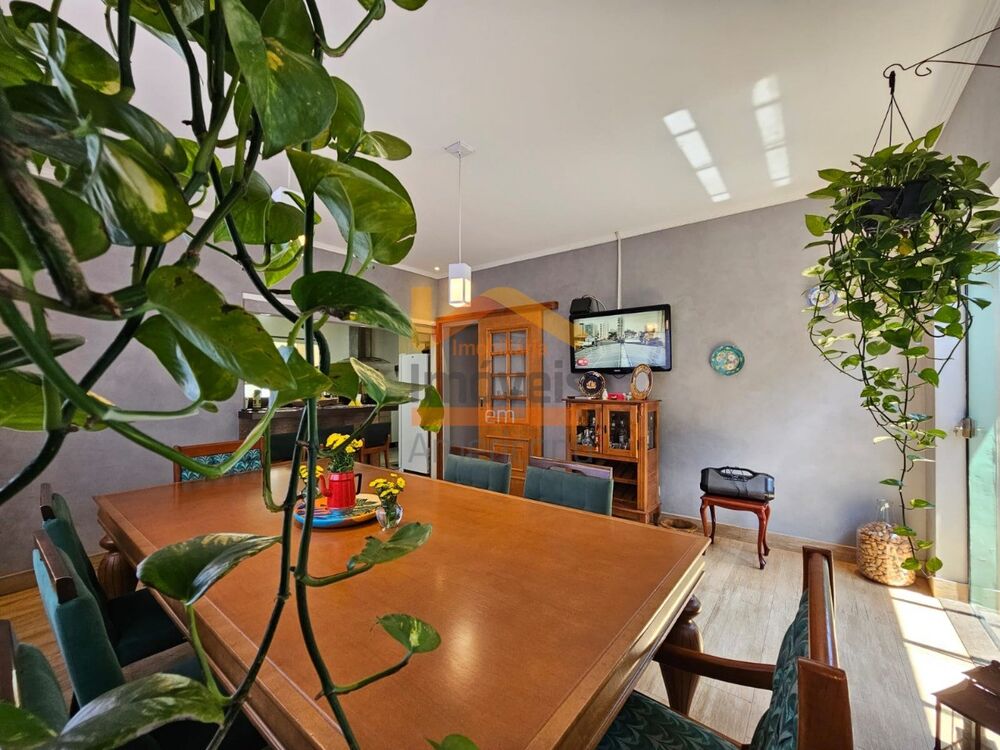 Casa, 3 quartos, 166 m² - Foto 1