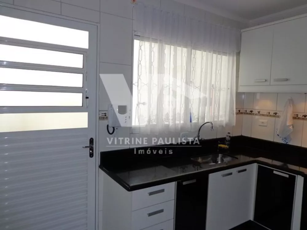 Casa à venda com 3 quartos, 121m² - Foto 2