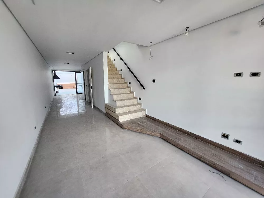 Casa à venda com 3 quartos, 140m² - Foto 3