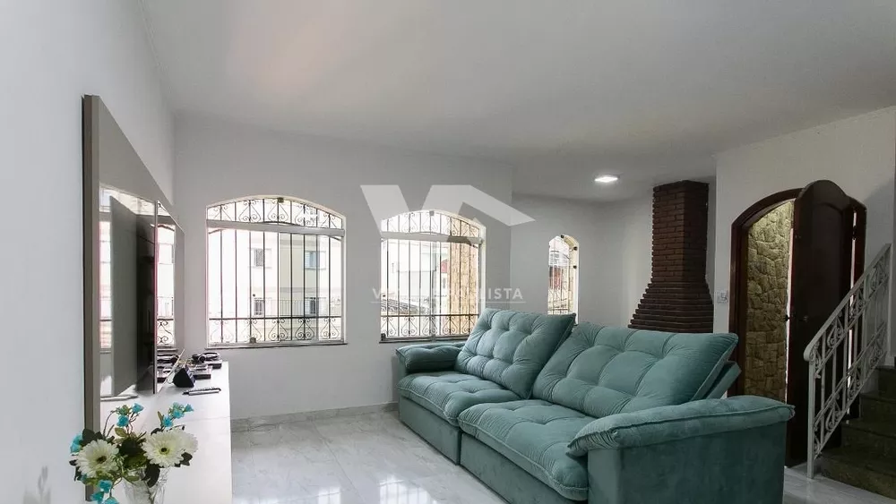 Casa à venda com 3 quartos, 285m² - Foto 2