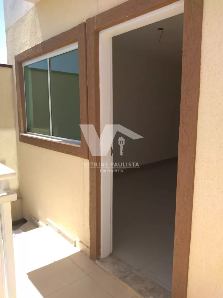 Casa à venda com 2 quartos, 75m² - Foto 2