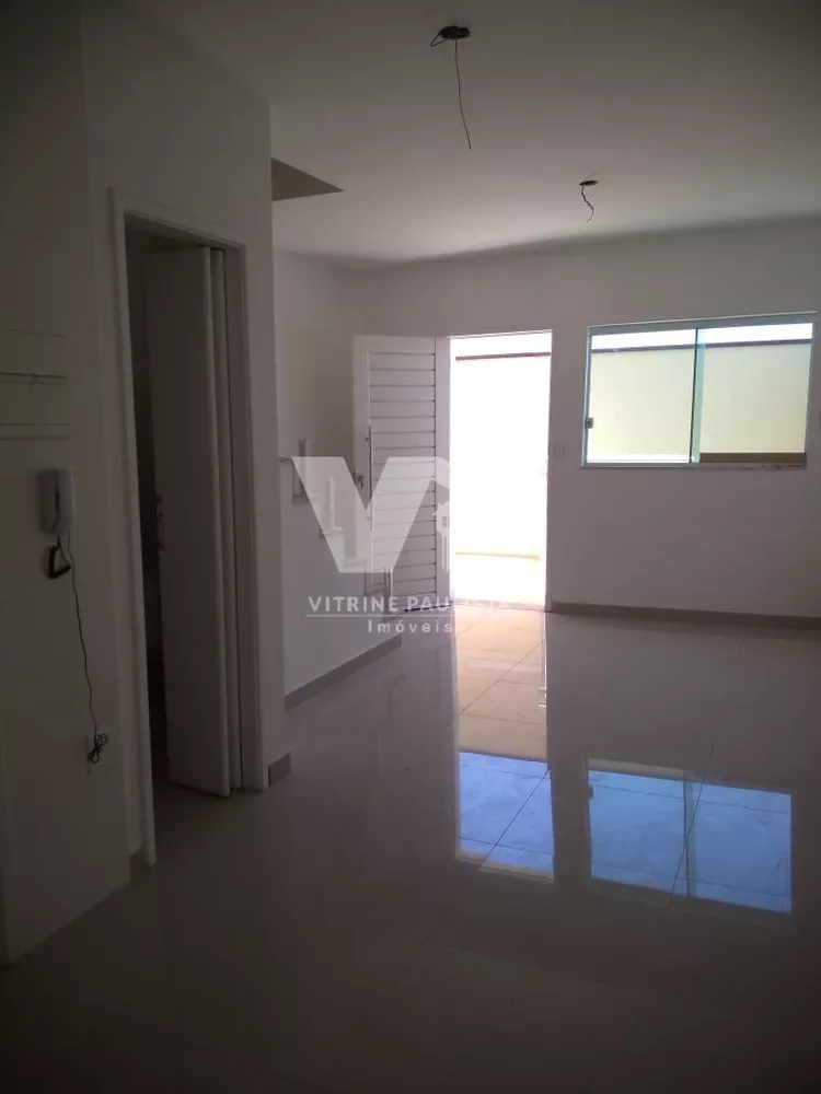 Casa à venda com 2 quartos, 75m² - Foto 4