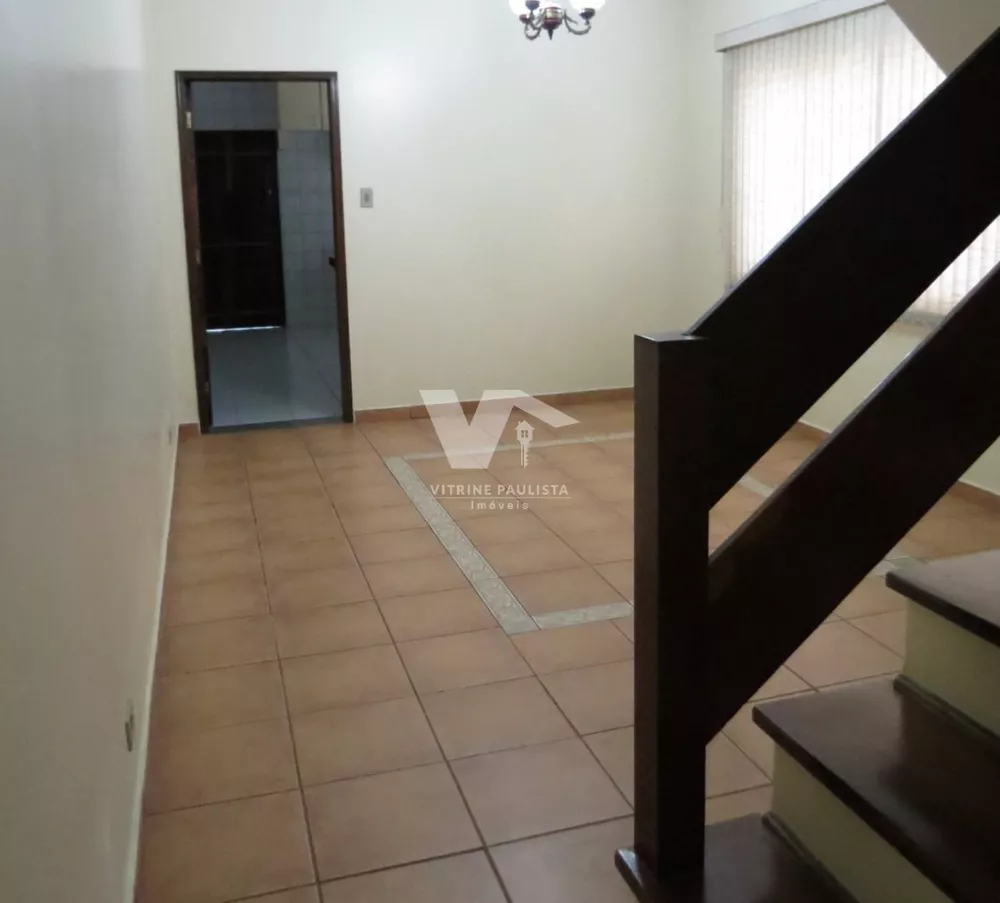 Casa à venda com 3 quartos, 248m² - Foto 4