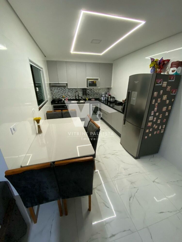 Casa à venda com 2 quartos, 120m² - Foto 6