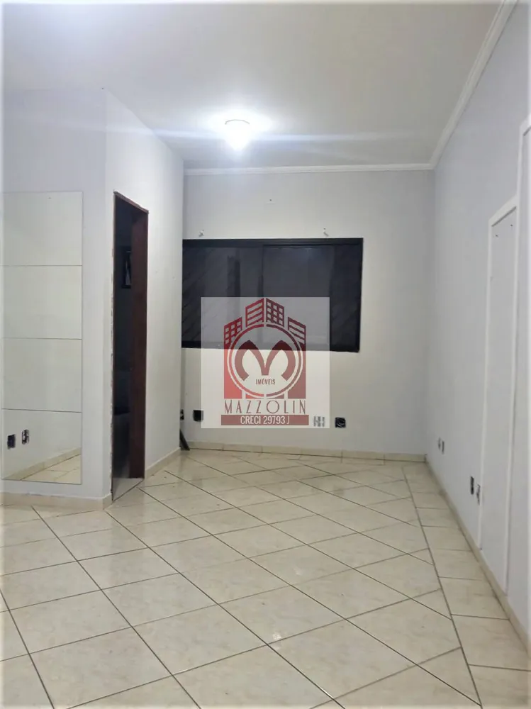 Sala-Conjunto, 1830 m² - Foto 1