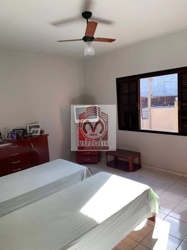 Casa, 3 quartos, 217 m² - Foto 12