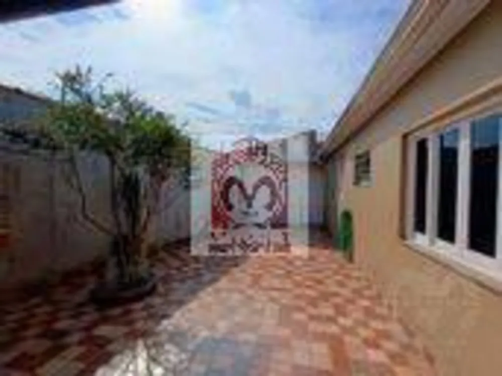 Casa, 3 quartos, 240 m² - Foto 11