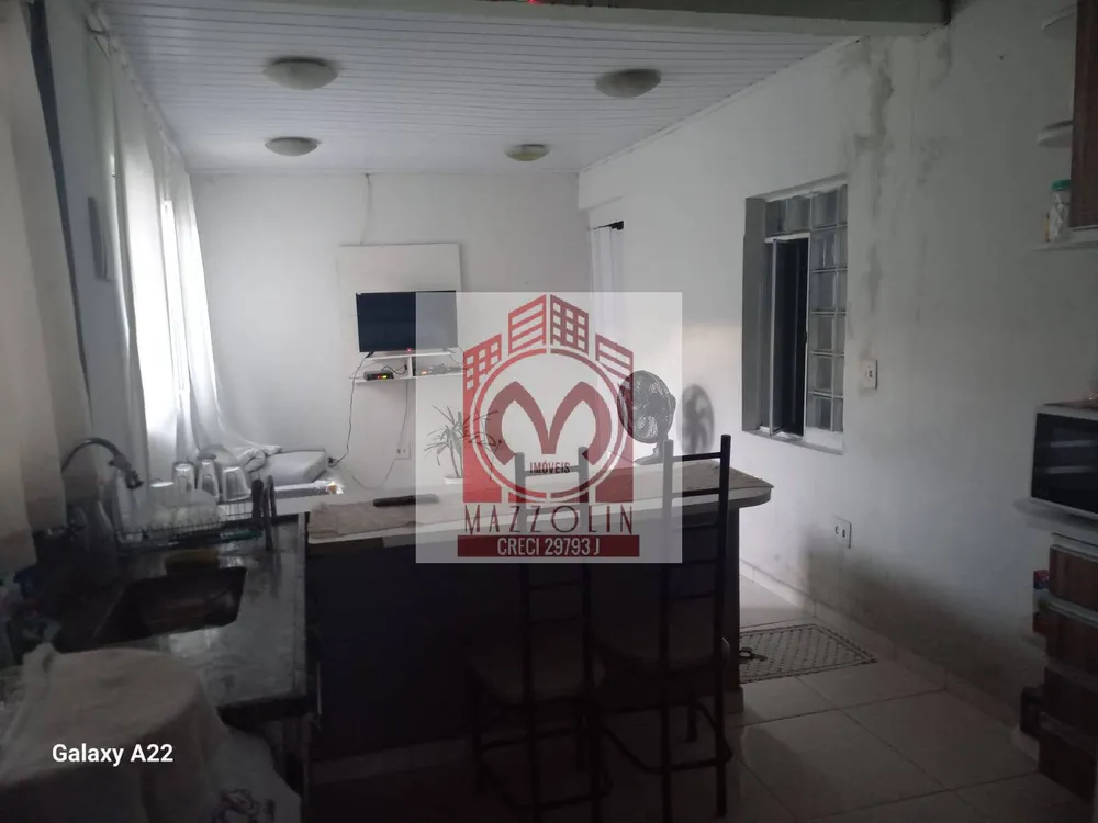 Casa, 1 quarto, 240 m² - Foto 1