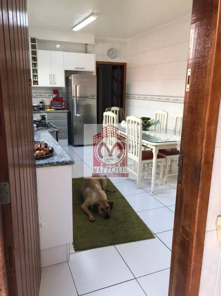 Sobrado, 3 quartos, 300 m² - Foto 1