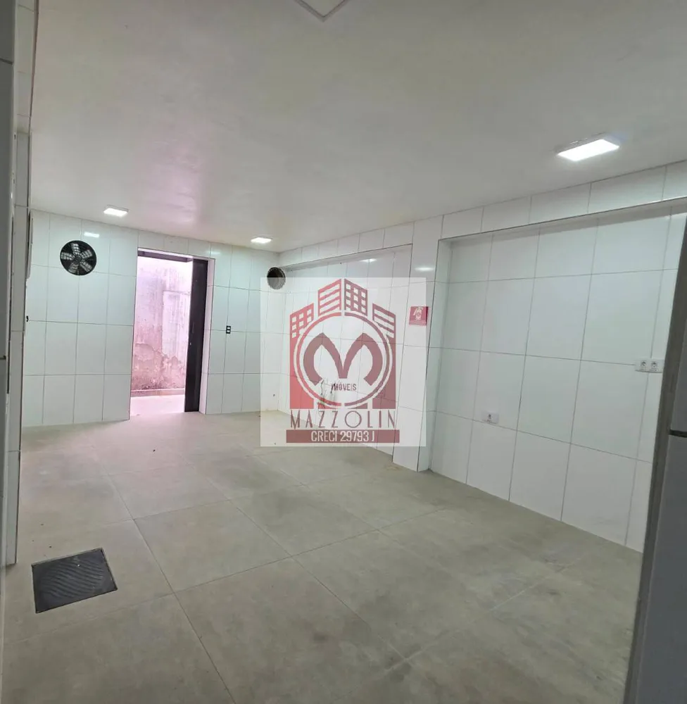 Depósito-Galpão, 240 m² - Foto 1