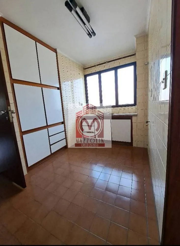 Apartamento, 3 quartos, 140 m² - Foto 3
