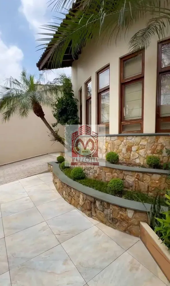 Sobrado, 4 quartos, 495 m² - Foto 1