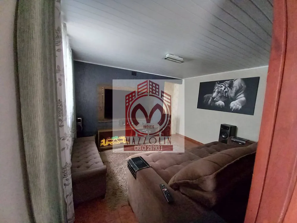 Casa, 1 quarto, 197 m² - Foto 2