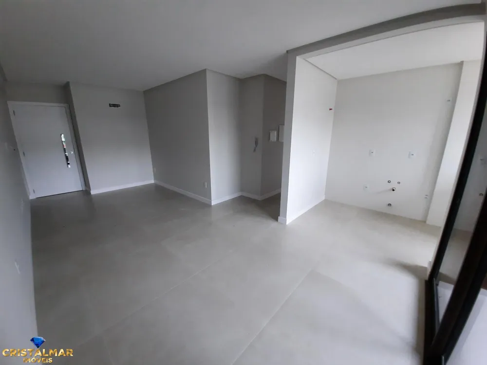 Apartamento, 2 quartos, 71 m² - Foto 2
