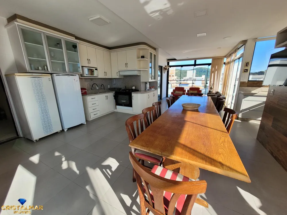 Cobertura, 5 quartos, 332 m² - Foto 4
