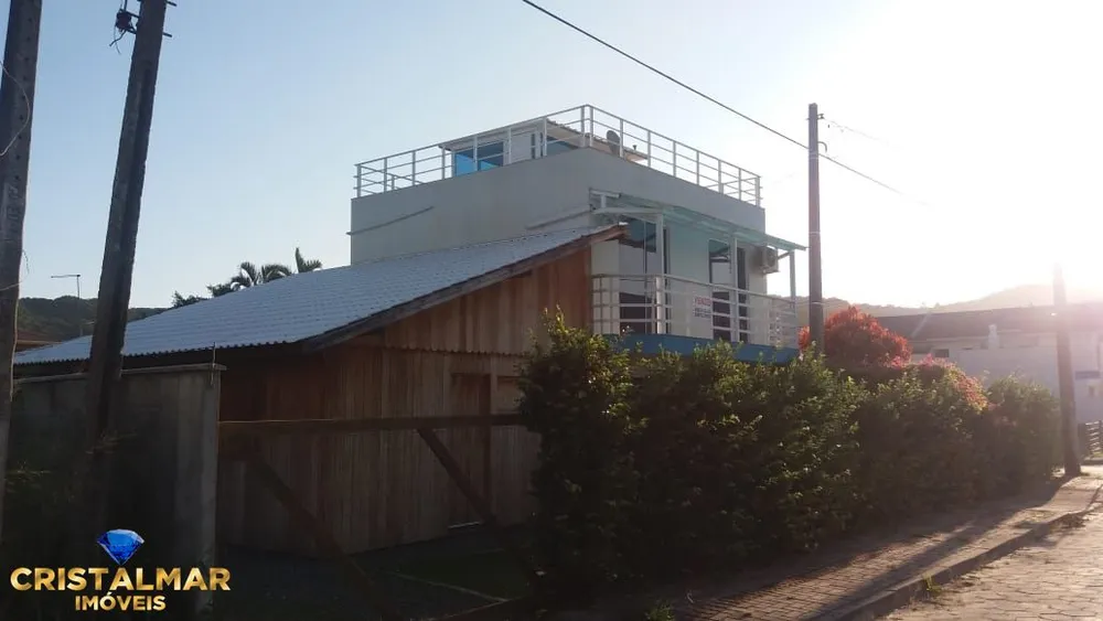 Casa, 3 quartos, 190 m² - Foto 1