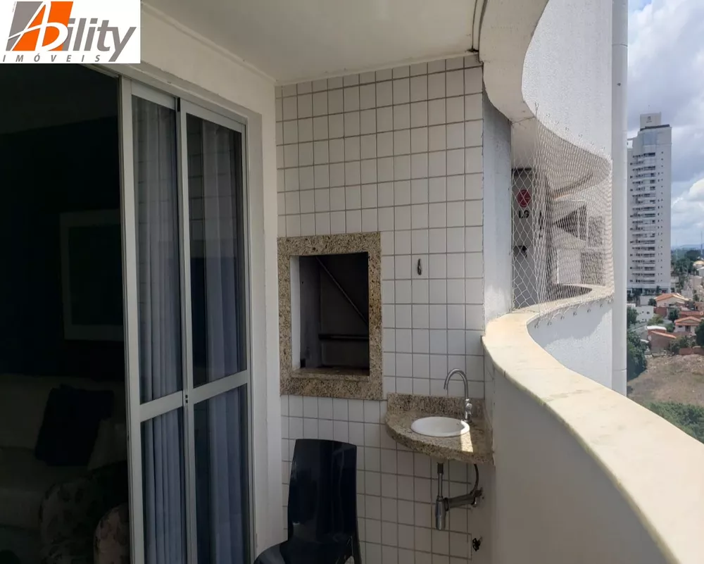 Apartamento à venda com 3 quartos, 135m² - Foto 2