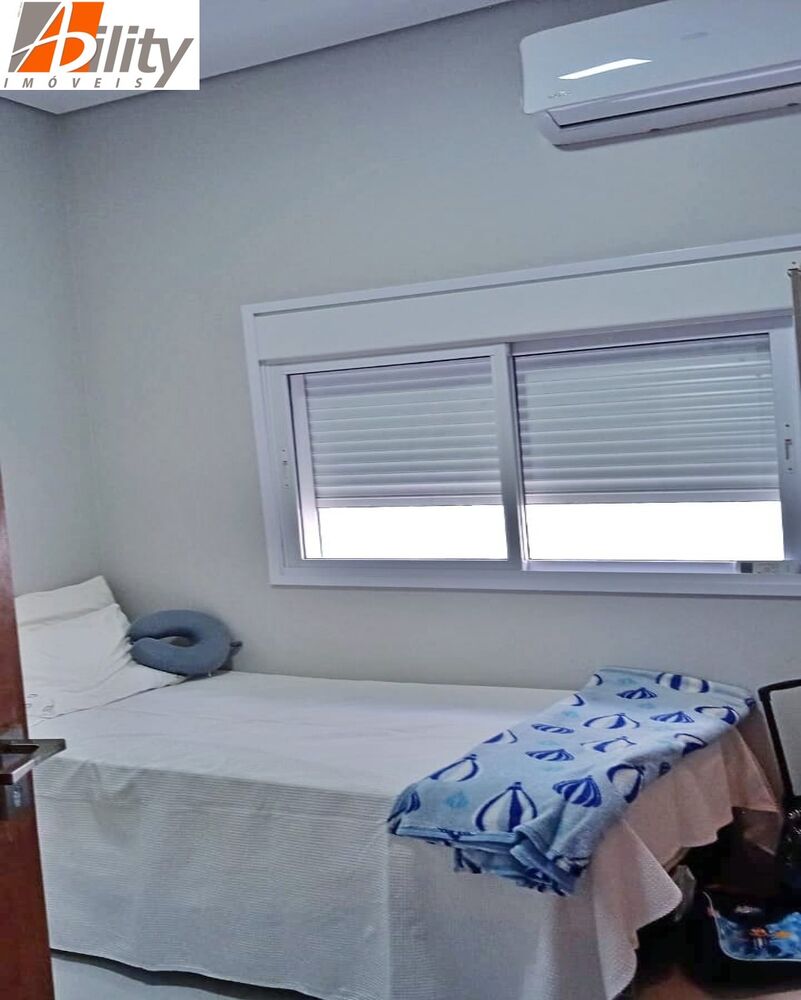 Casa, 3 quartos, 250 m² - Foto 3