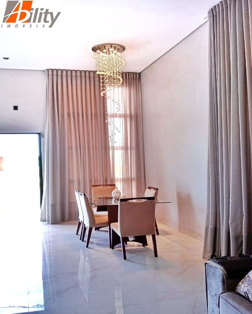 Casa, 3 quartos, 250 m² - Foto 1