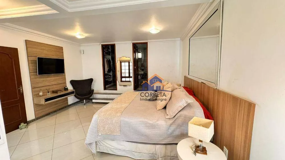 Casa, 4 quartos, 243 m² - Foto 15