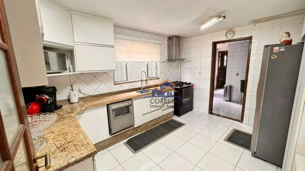 Casa, 4 quartos, 243 m² - Foto 23