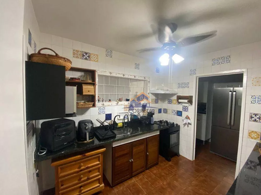 Casa, 3 quartos, 214 m² - Foto 12
