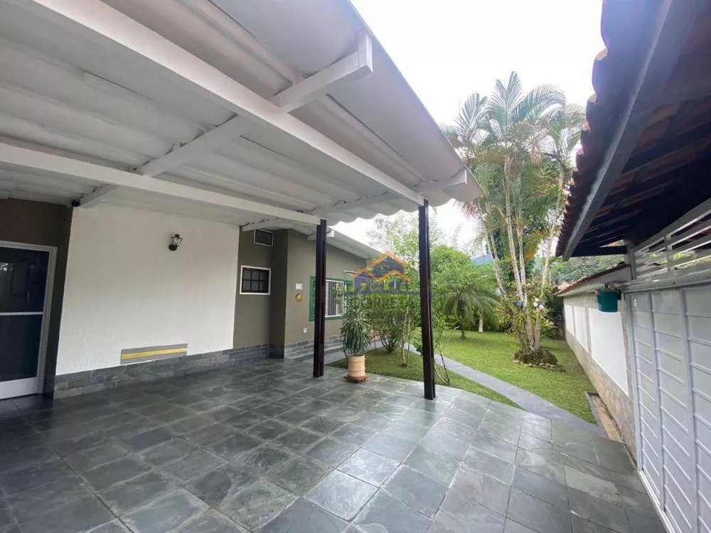 Casa, 3 quartos, 214 m² - Foto 9