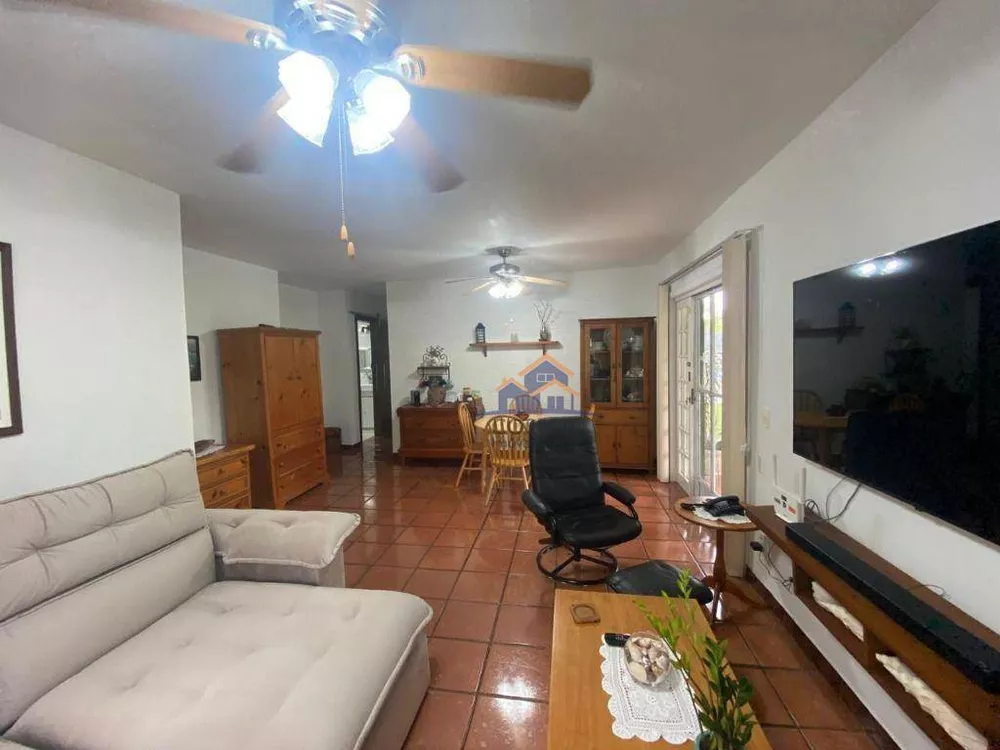 Casa, 3 quartos, 214 m² - Foto 25