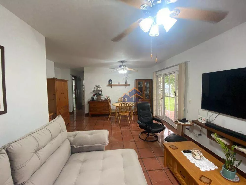 Casa, 3 quartos, 214 m² - Foto 14