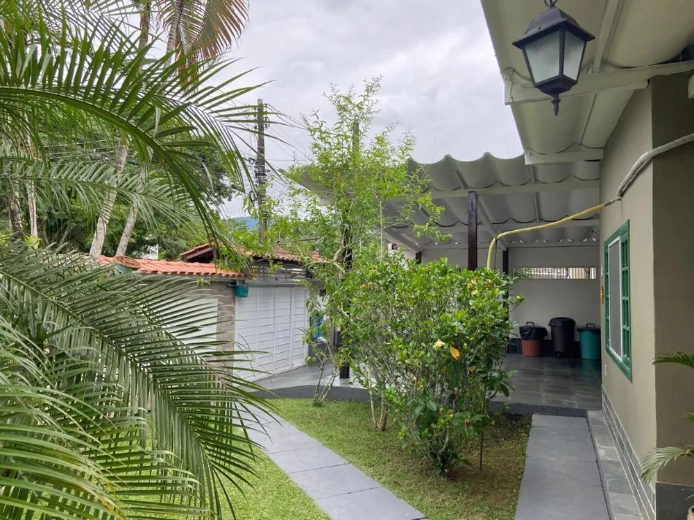 Casa, 3 quartos, 214 m² - Foto 3