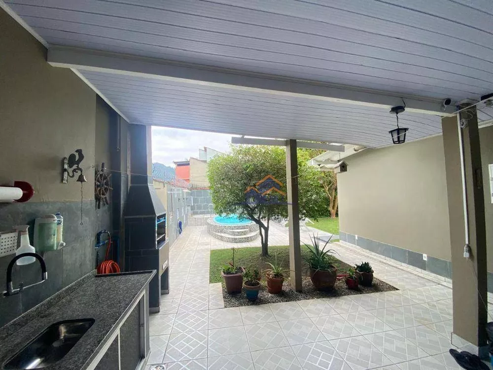 Casa, 3 quartos, 214 m² - Foto 44