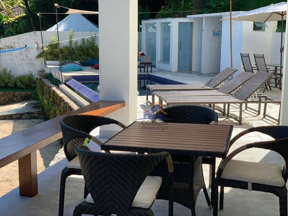 Casa de Condomínio à venda com 10 quartos, 1200m² - Foto 2