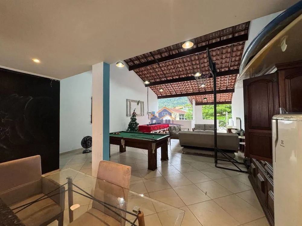 Casa, 3 quartos, 200 m² - Foto 5