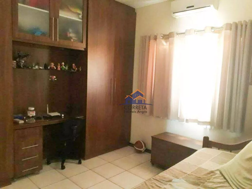 Casa, 4 quartos, 266 m² - Foto 10