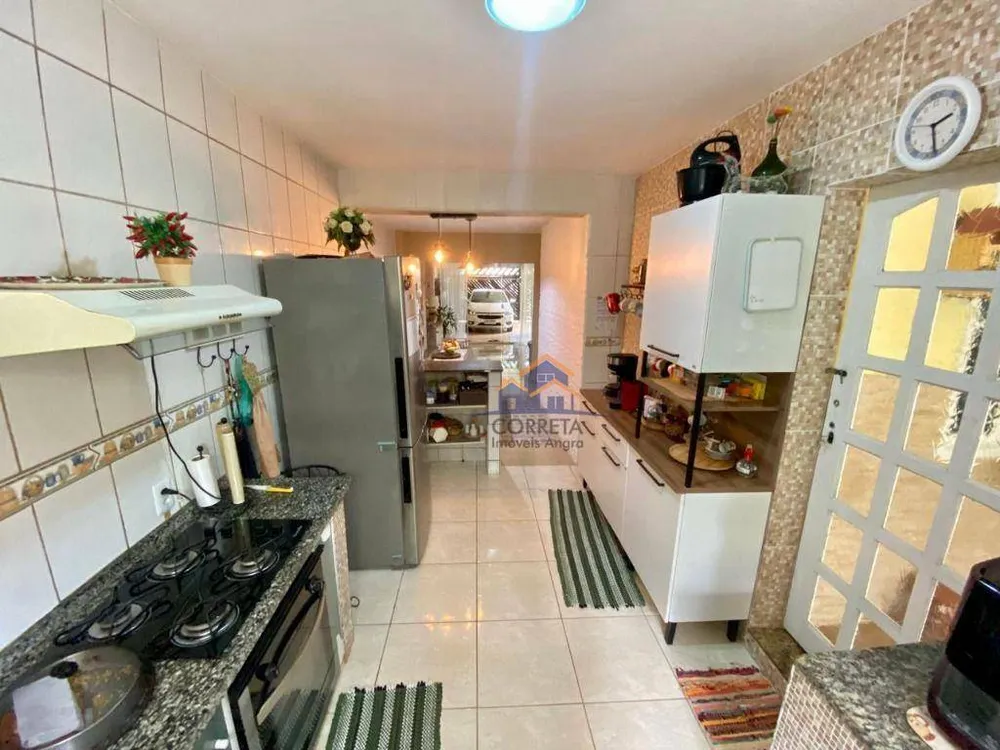 Casa, 3 quartos, 219 m² - Foto 10