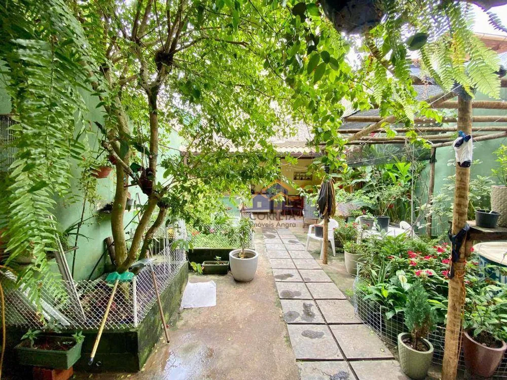 Casa, 3 quartos, 219 m² - Foto 11