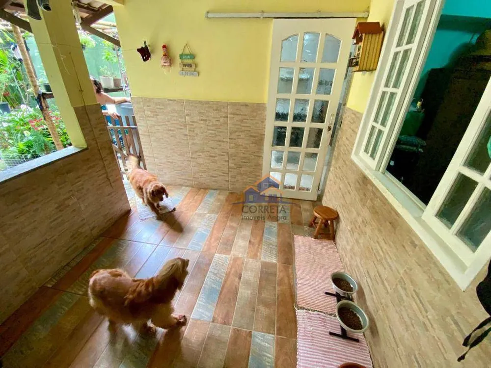 Casa, 3 quartos, 219 m² - Foto 4
