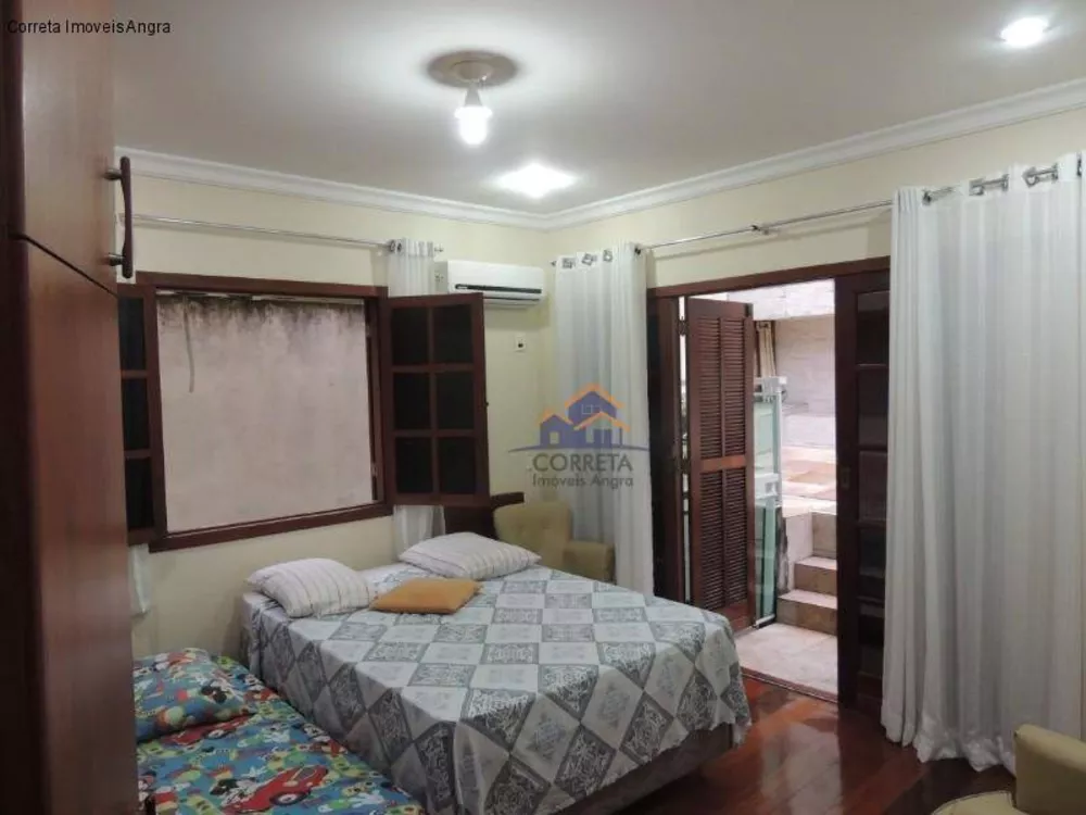 Casa, 4 quartos, 240 m² - Foto 27