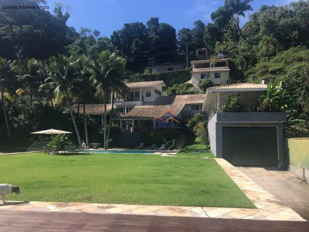 Casa, 8 quartos, 656 m² - Foto 1