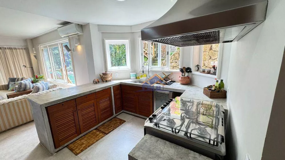 Casa, 4 quartos, 252 m² - Foto 6